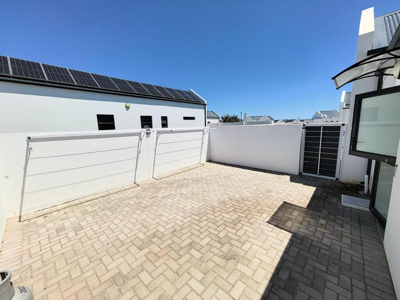 3 Bedroom Property for Sale in Laaiplek Western Cape